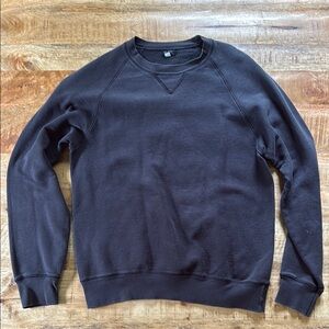 J. Galt Brandy Melville Black crew neck sweatshirt vintage style